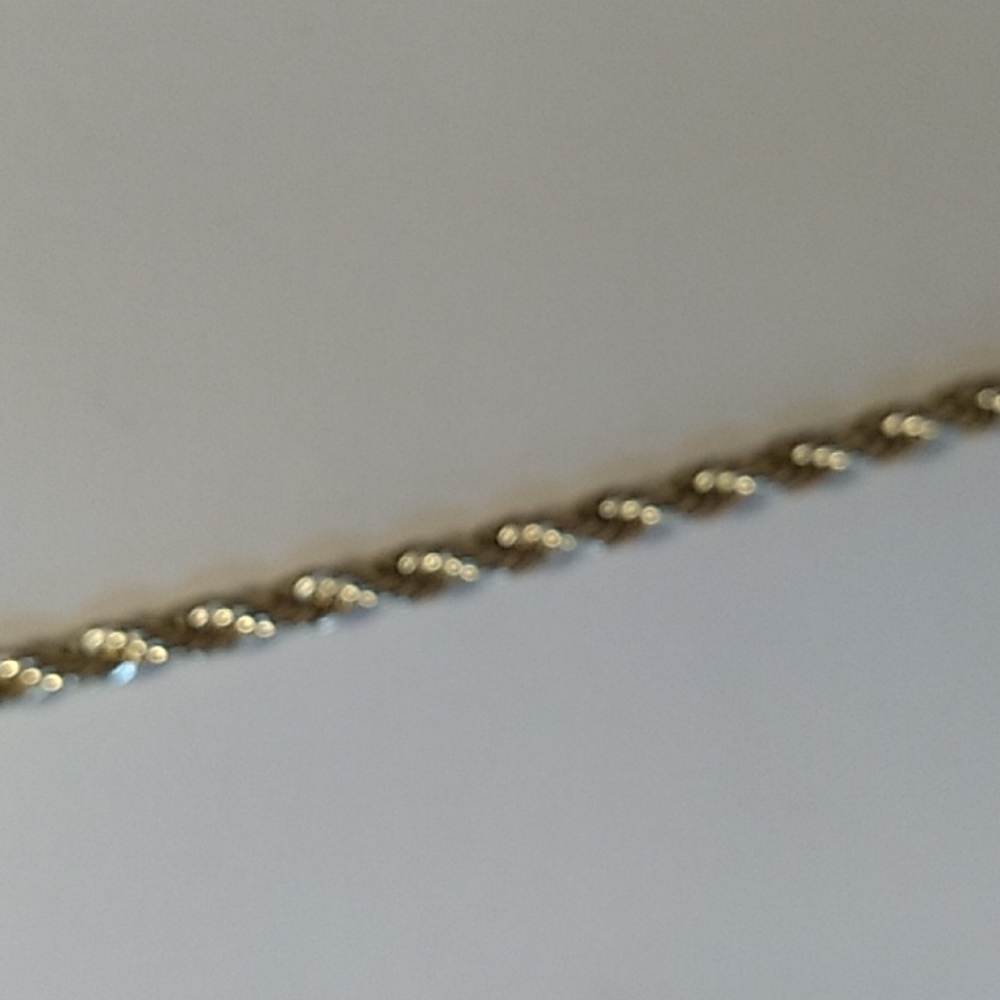 Only God Can Judge Me & 24 " Rope Chain Necklace and Praying Hands Iced Pendant - Picture 6 of 7